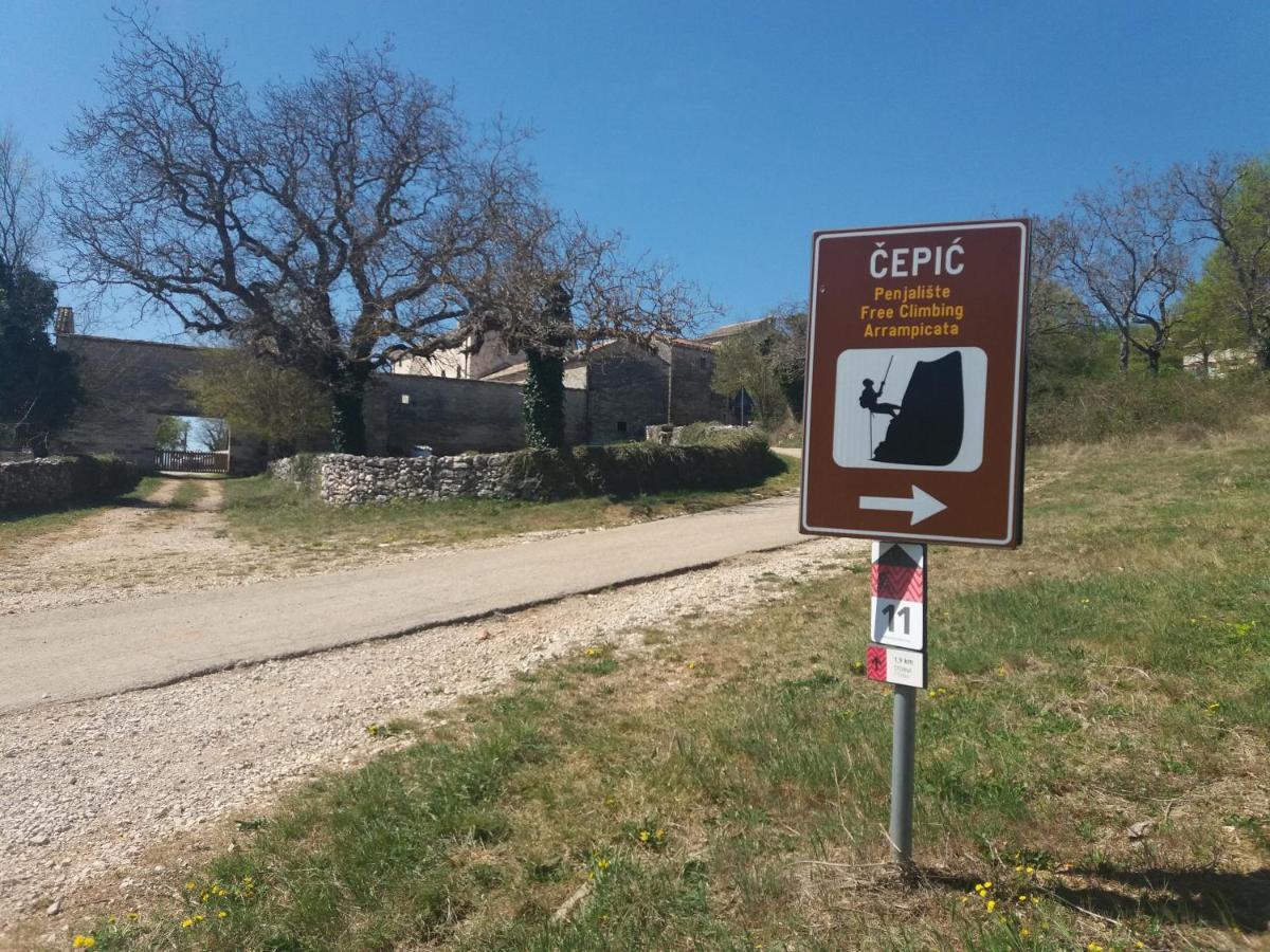 Villa Malini Grožnjan Esterno foto